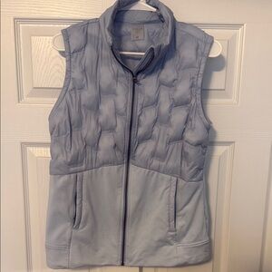 CALIA by Carrie Underwood Light Gray Puffer Vest